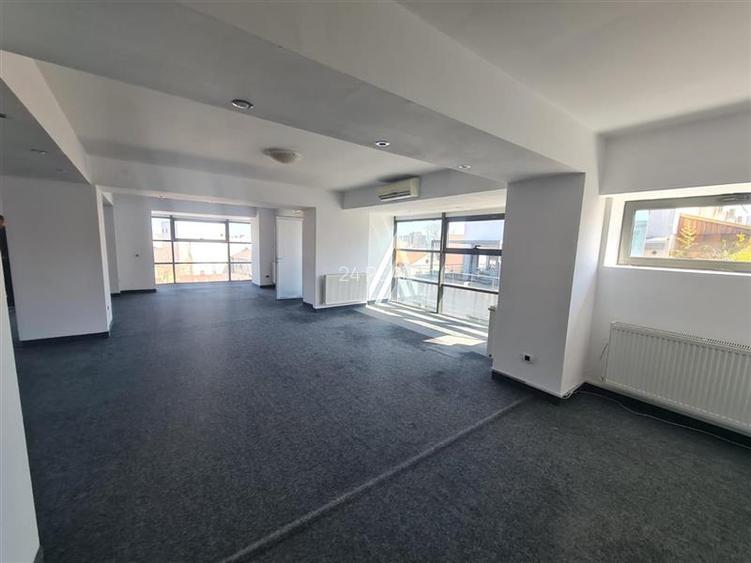 Birouri de inchiriat  de la 120 mp - mentenanta inclusa - 3