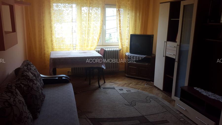 FALEZA NORD-APARTAMENT 5 CAMERE ETAJ 1 CU GAZE - 2