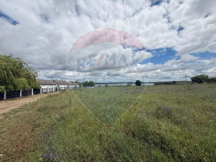 Teren intravilan de vânzare Pensiune Murighiol  Delta Dunării Tulcea - 3