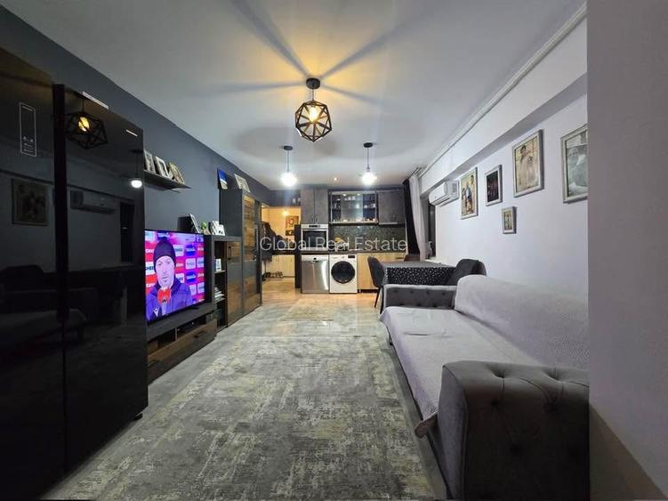 2 Camere Modificat in 3 Ultracentral Plaja Neversea Vedere Laterala La Mare - 4