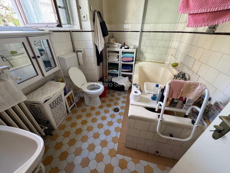 Vanzare apartament trei camere Universitate metrou perfect pentru Airbnb - 11