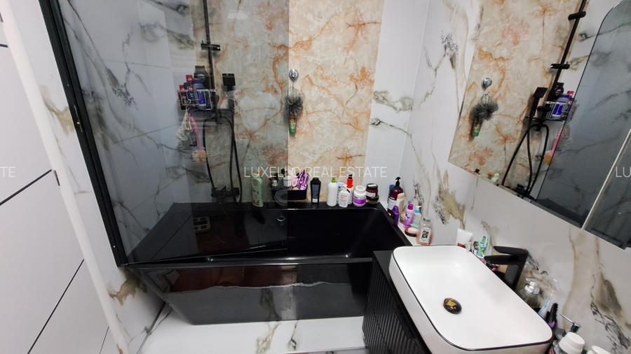 PENTHOUSE LUX - LOCATIE EXCELENTA -VIEW SUPERB - TERASA AMENAJATA 300 MP - 44