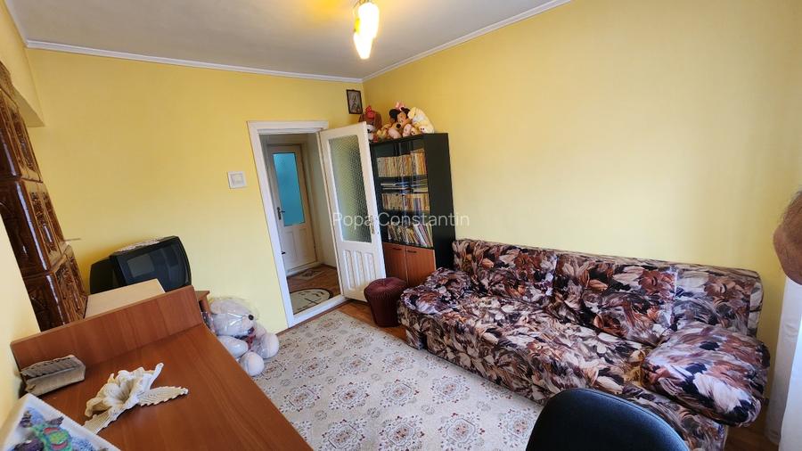 Apartament 3 camere + Garaj 25 mp - 4