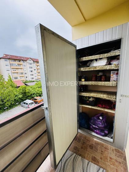 Apartament de vânzare cu 3 camere - 12