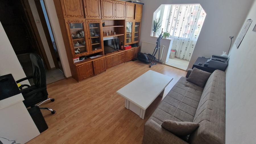 Apartament 3 camere Tractorul