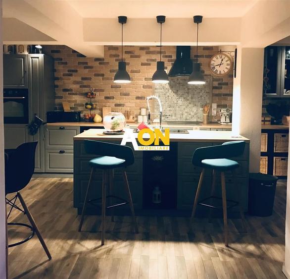 Casa de Vanzare, Moderna, Panorama Excelenta, 340 MP Utili