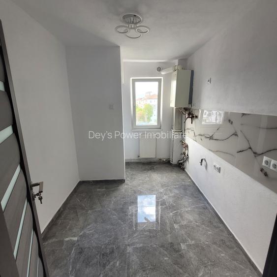 Apartament complet renovat - 7