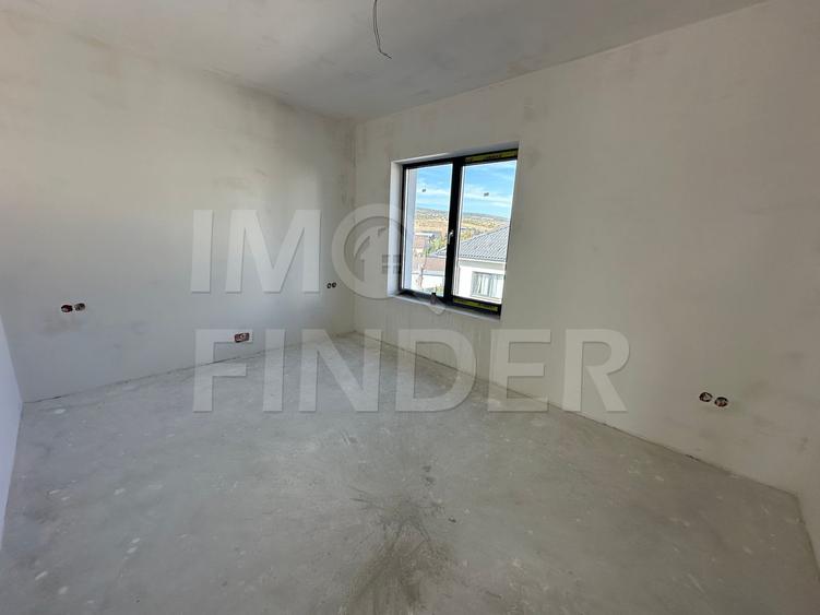 Casă tip duplex cu 4 camere în Iris, Cluj-Napoca, aproape de facilități