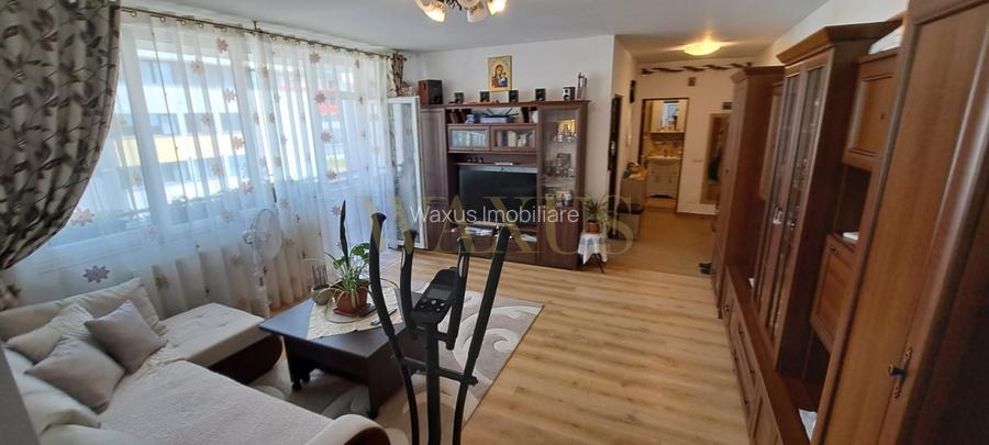 Apartament de vanzare, 55mp, terasa de 8mp, parcare, zona Regal - 3