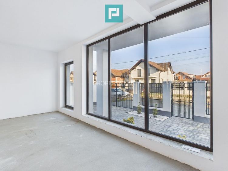 Casa cu 5 camere in Livada - 14