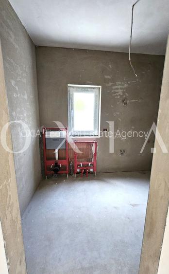 AX1085 Giroc, 1/2 Duplex Parter Cu Perete Dublu Despartitor - 8