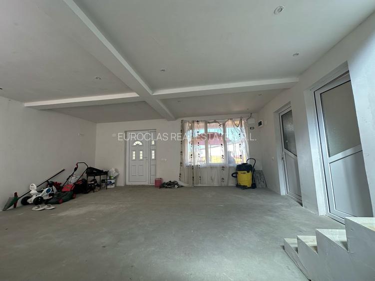 EXCLUSIVITATE ! Vila P+1 - Ovidiu - 199.000 euro  (Cod E8+E10) - 8