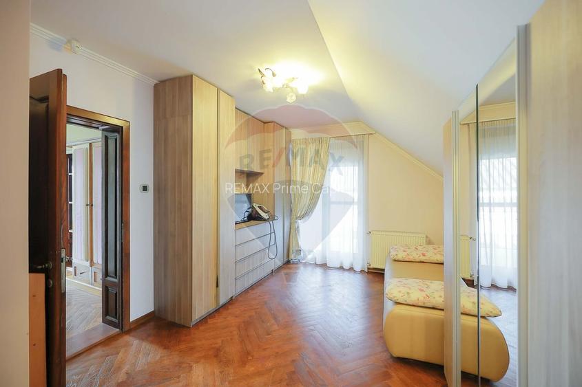Casă 5 camere cu garaj, 230 mp utili, teren 503 mp, Nufărul, Oradea - 10