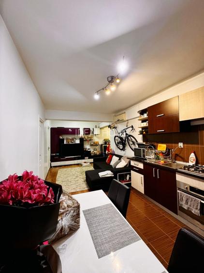 Apartament 3 camere, parcare, zona Edgar Quinet - 3