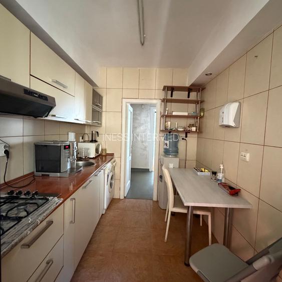 Calea Calarasilor spatiu birouri, etaj 1/P+2, 4 camere, 88mp, centrala proprie - 12