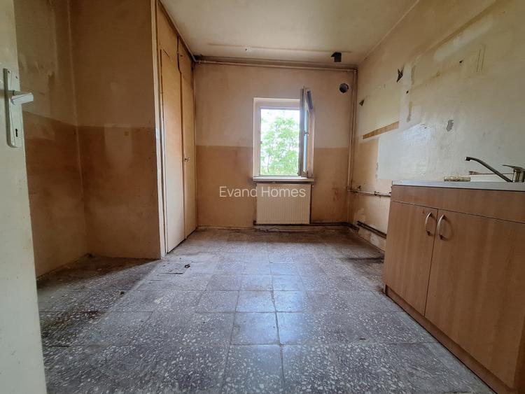 Pozitie excelenta! Apartament cu 2 camere si balcon de 4 mp- Calea Aradului - 7