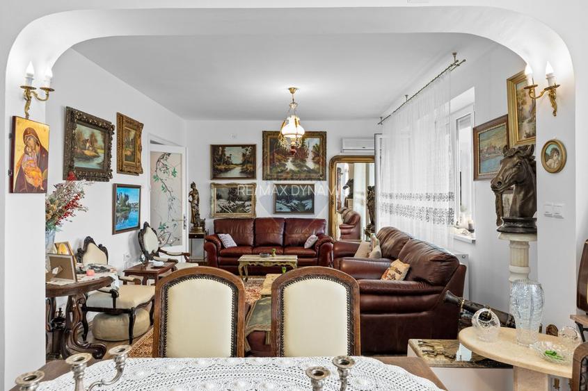 Apartament spațios de vânzare în zonă selectă -Strada Mozart - 20