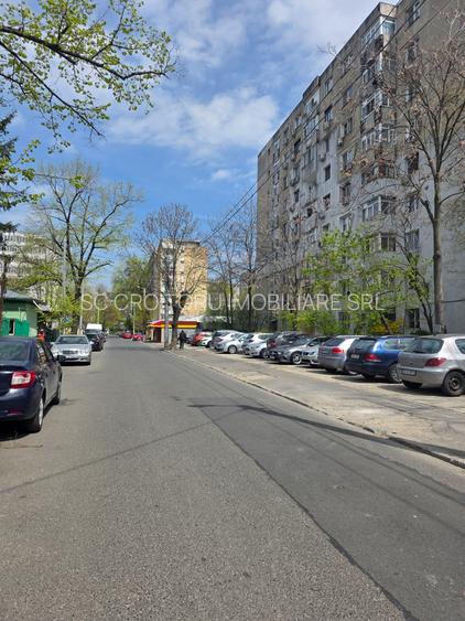 NU rata ! 3 camere decomandate ! Centrala proprie! Metrou/Parc Crangasi ! - 2