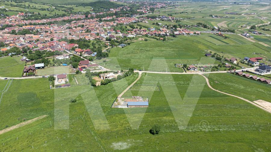 Teren cu peisaj spectaculos in Gura Raului – munte, aer curat, libertate - 12