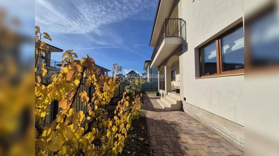 Casa superba la cheie, strada privata, central Dezmir. - 6