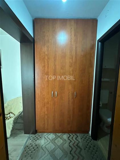 Inchiriere Apartament cu 2 camere Podu Ros - 10