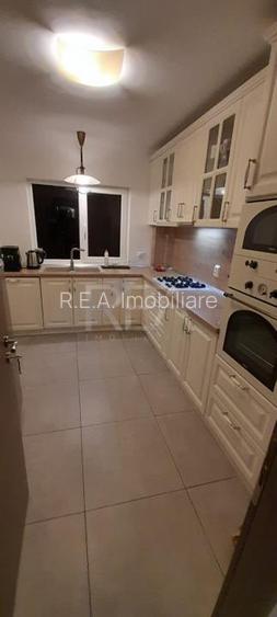 4 camere Calea Mosilor,inst. schimb.,et. 6,an 1982, 87 mp, renovat - 4