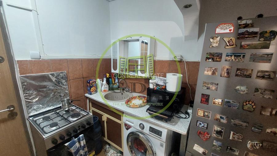 Camera de camin, 20mp, etajul 3, cartier Sarari, zona Liceul Henri Coanda - 2