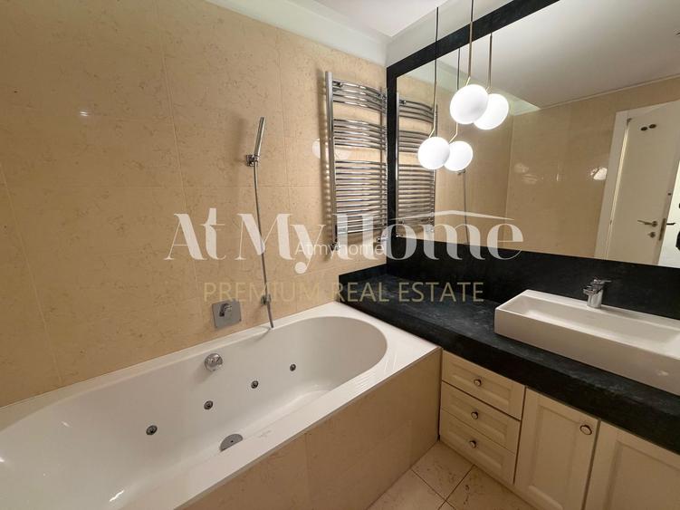 Apartament spectaculos cu 4 camere, mobilat si utilat LUX, 2 parcari, 2 terase - 8