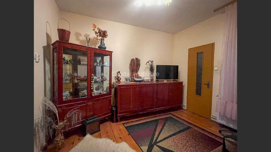 Casa 5 camere,2 garaje. - 10