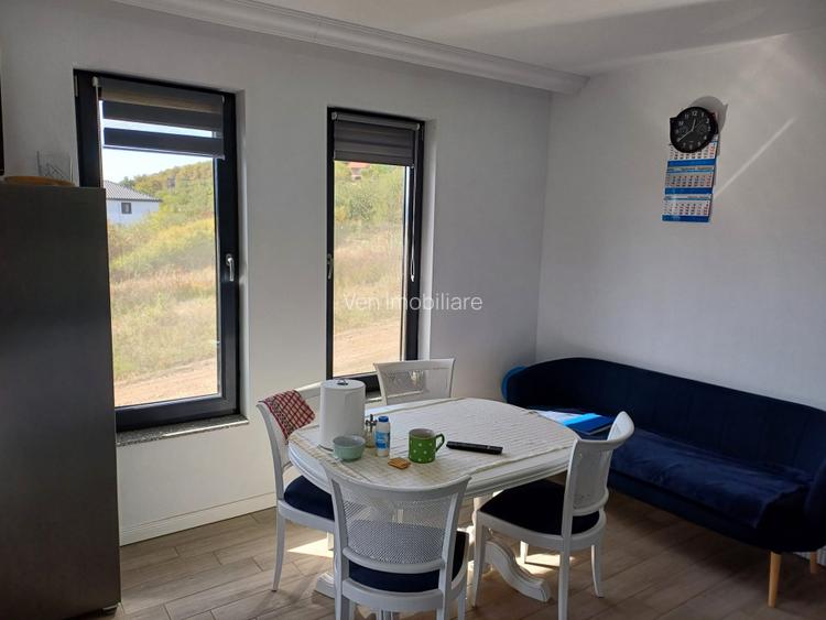 Casa individuala, teren 940mp,140mp utili, zona Unirea - 5