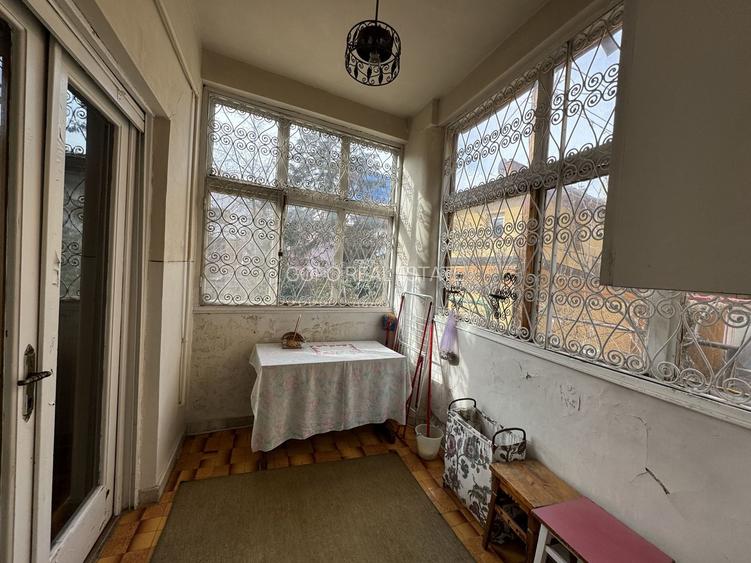 Vila Primaverii 480 mp desfasurati teren 250 mp utili garaj - 19