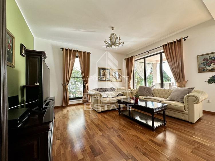 Casa impresionanta cu 5 camere si garaj, la intrare in Dumbravita - 8