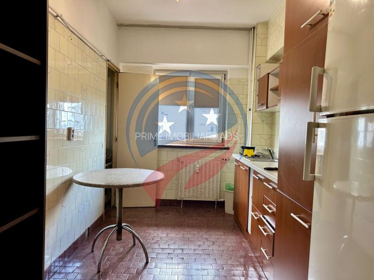 Apartament 3 camere decomandat, 2 băi, Ultracentral, etaj 6/7 - 7