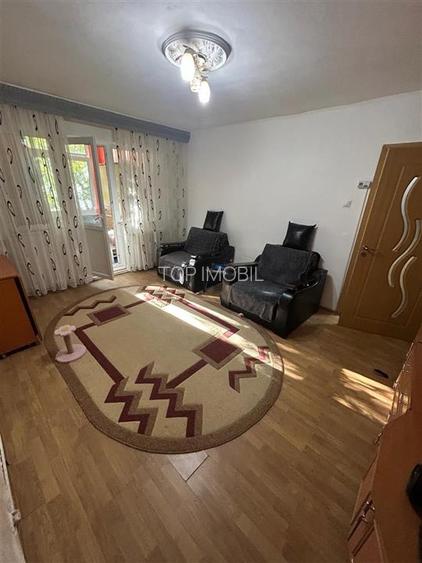 Etaj 2, fara risc, 3 camere zona Mircea cel Batran - 19