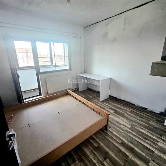 Apartament 4 camere dacia. 1000 E m2 - 2