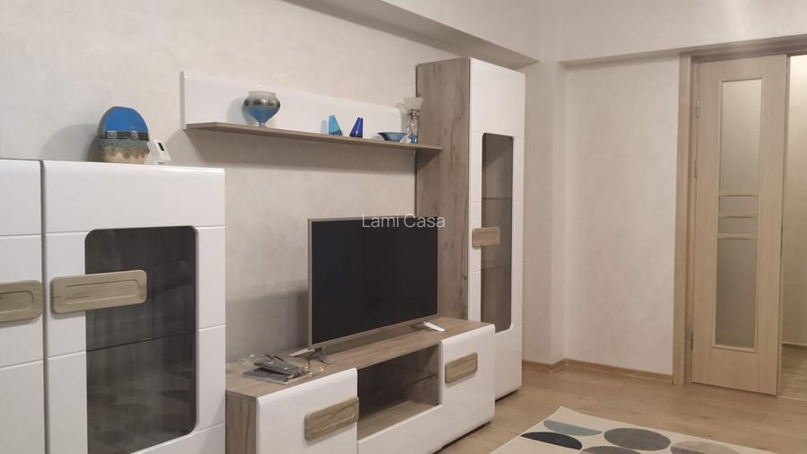 Bd Tomis Spital 3 camere renovat total mobilat utilat nou gaze termen  lung - 2