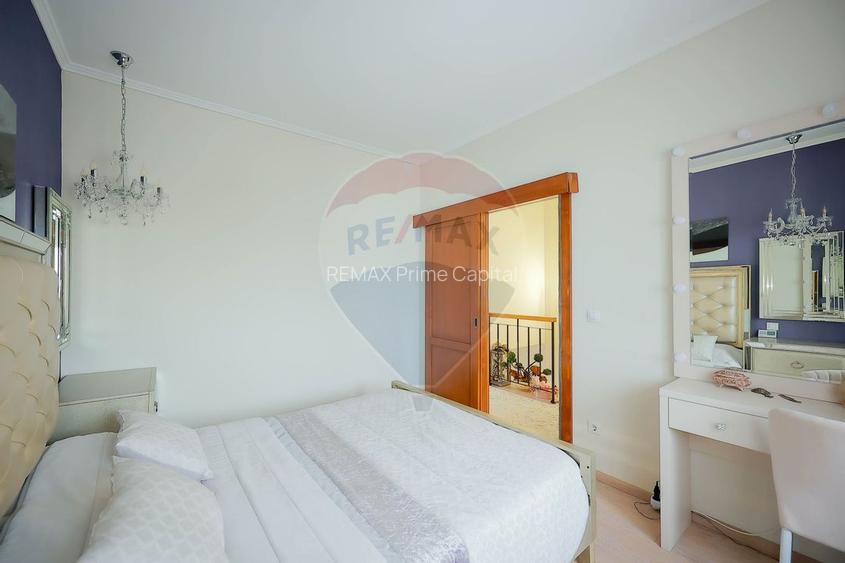 Casă de vânzare cu 4 camere în cartierul Beverly Hills, Sânmartin - 18