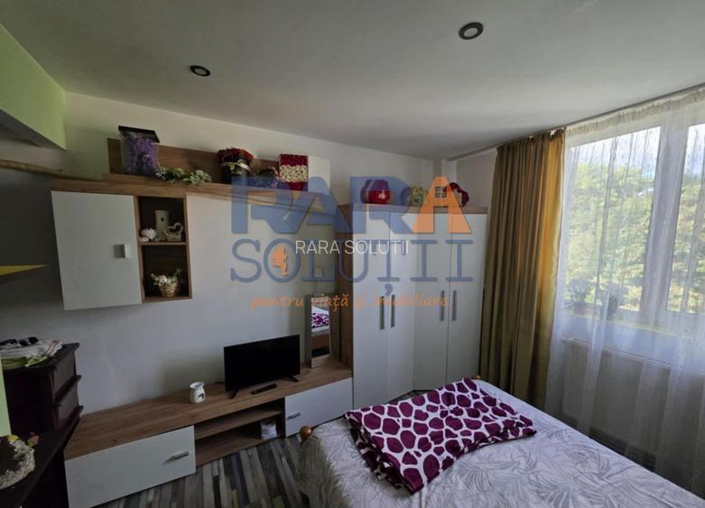 2 camere decomandat, Str. Mihai Eminescu - 9