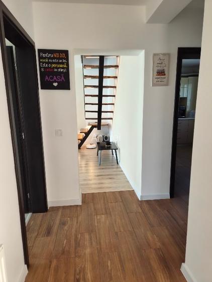 Apartament tip duplex cu gradina (~40 mp)– 2 camere + mansardă amenajată (4 came - 6