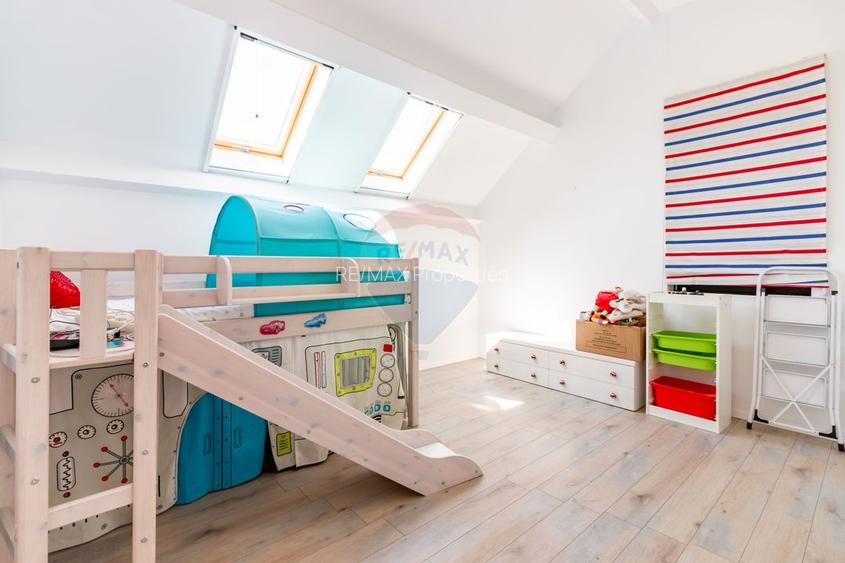 Casă / Vilă cu 5 camere de vanzare, Laguna Albastra, str. Fermei, Lidl - 13