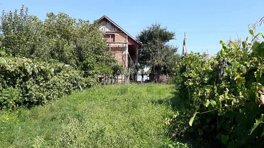 Casă independentă de vânzare - 12