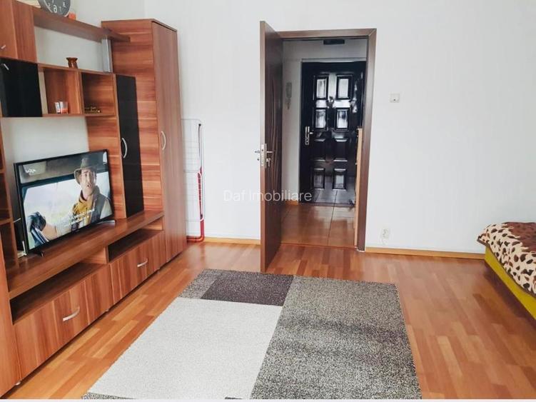 58000 euro- Garsoniera 31MP-  bloc mixt -metrou - 6