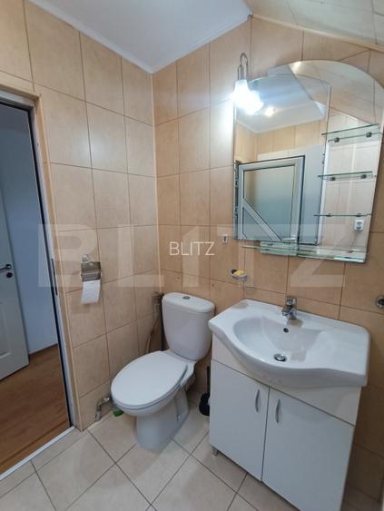 Apartament 3 camere, 100 mp, zona Nicolina - 9