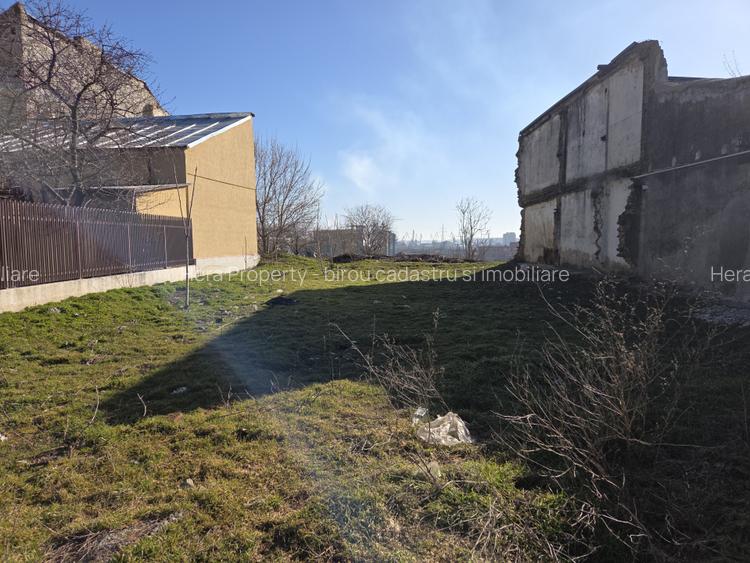 Teren ultracentral pe Al. I. Cuza - 2