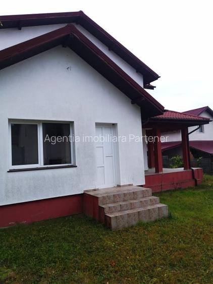 Vila P+E, Stefanesti - Cetate, teren 543 mp - 33