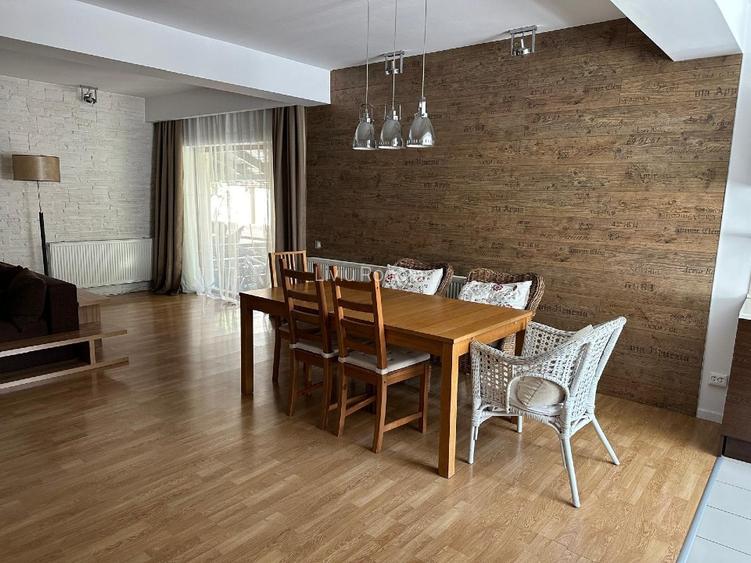 Casa si curte de vanzare  - 7