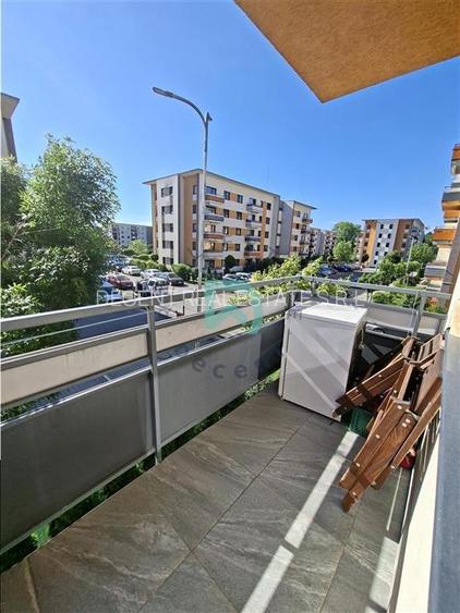 Apartament 3 camere Casa Nobel - Tractorul, 64 mp - Brasov - 8