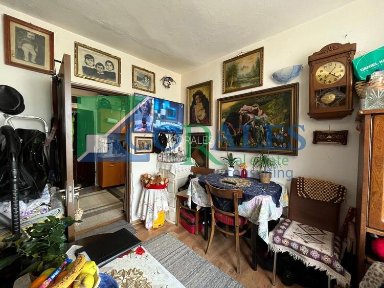 1 cam transf in 2. Gh. Lazar. Etaj 3! - 5