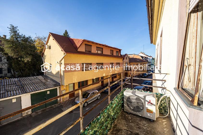 Acasă mare în centrul Aradului! 4 camere - 130 mp utili! - 12