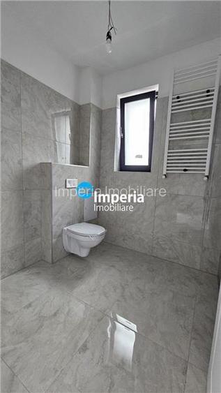 Priveliste superba si finisaje de top – Casa noua in Barnova - 9